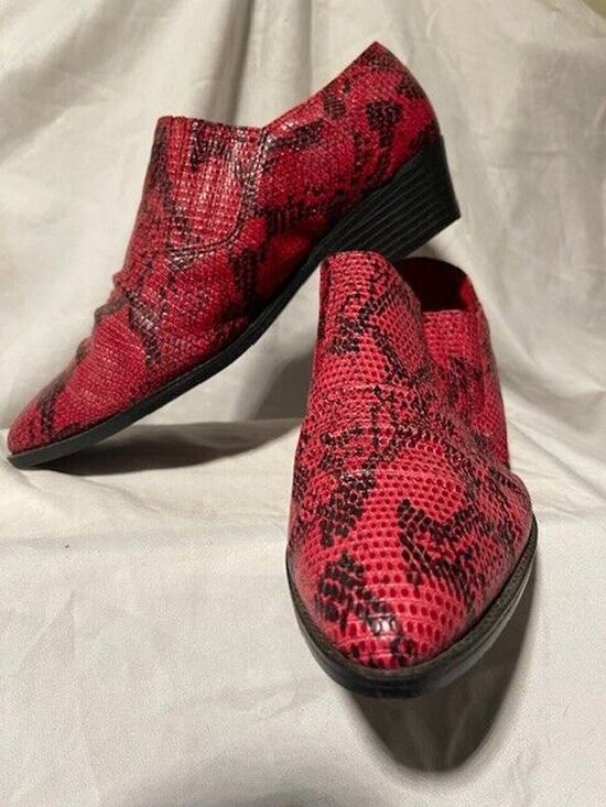 Hunters Run Shoes - Western Ankle Boots Women’s 8.5W Red Black Snakeskin Pattern Slip-On Work Party